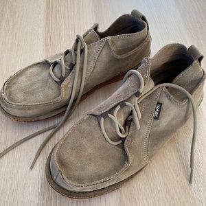 Teva mens light tan suede chukka boot/shoe size 9